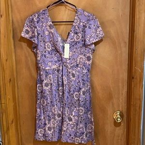 NWT Lavender/ Pink V-neck Floral Dress sz L
